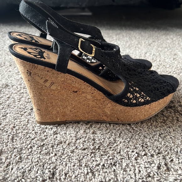 Fergalicious wedge heels - Picture 4 of 4